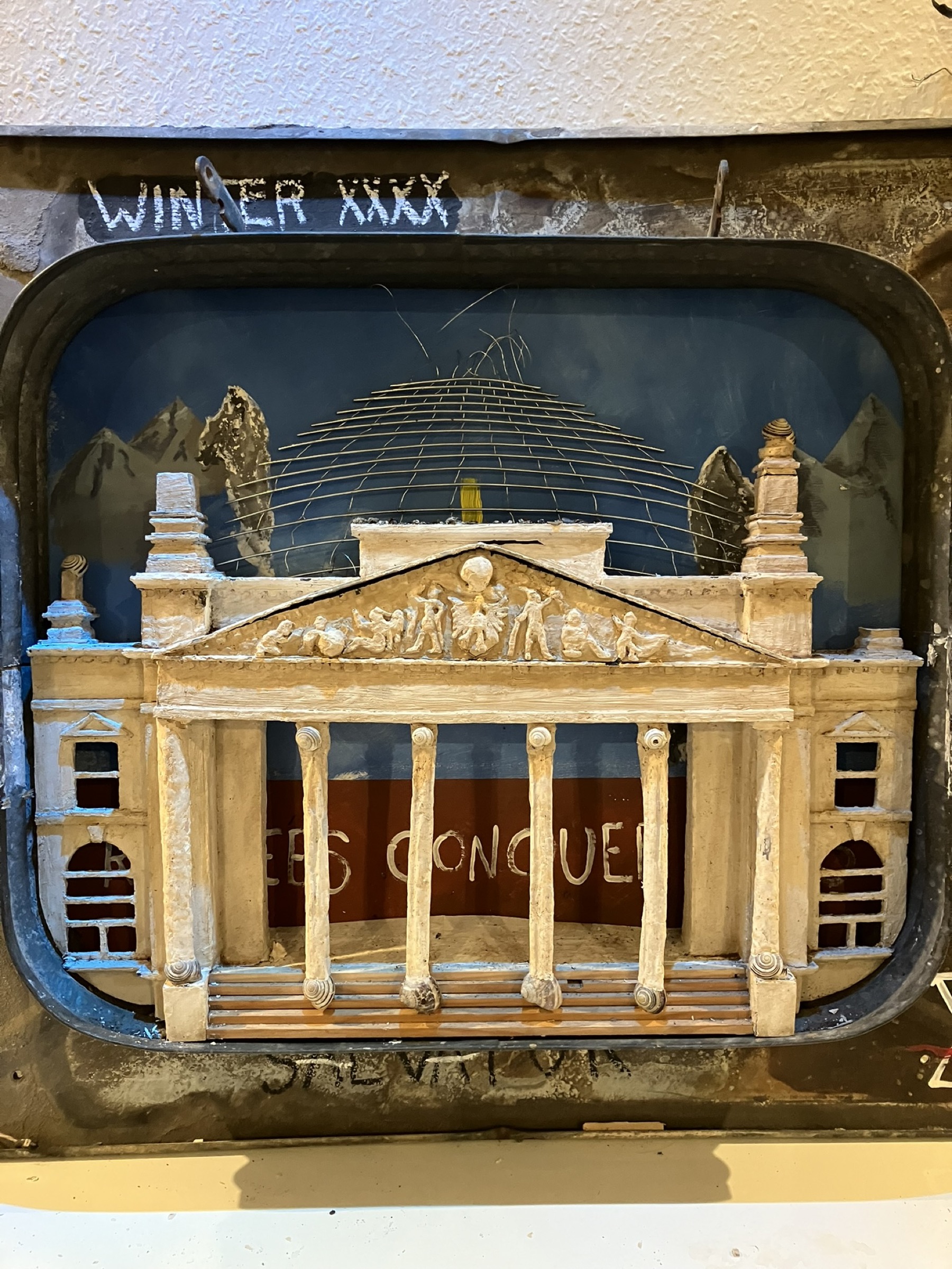 Bundestag Theatre title image